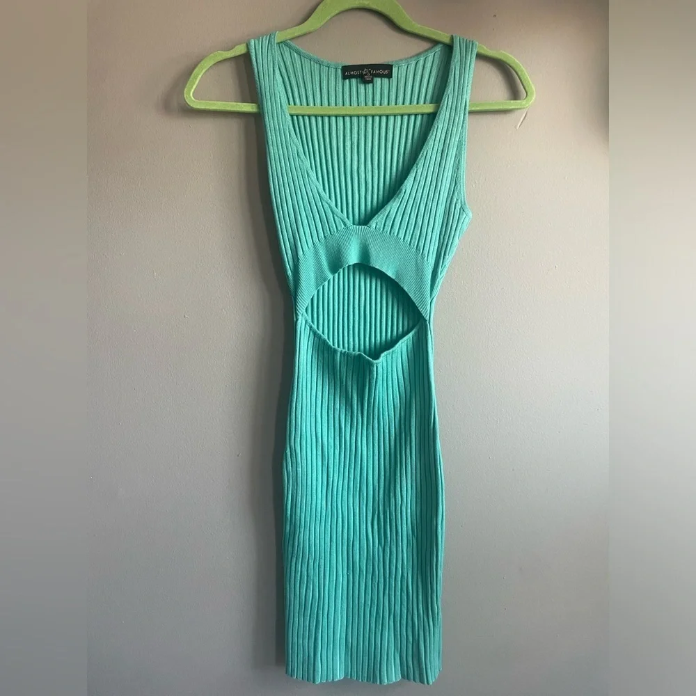 Almost Famous Turquoise Ribbed Knit Top - Picture 3 of 3